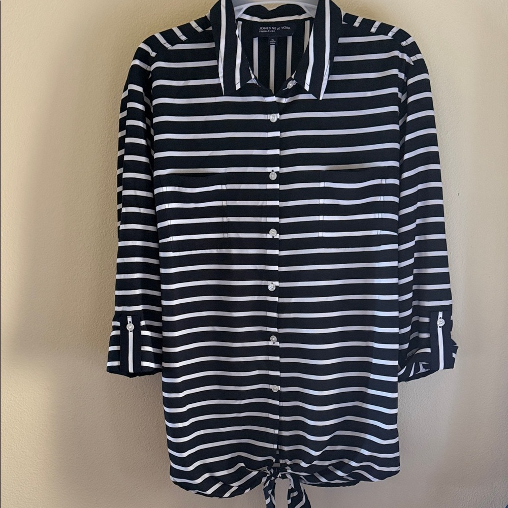 Jones New York Black and White Striped Blouse